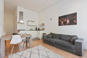 Amazing Canal View Apartment Next To Albert Cuyp Market